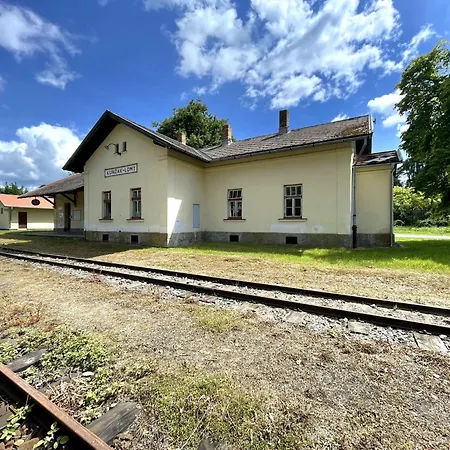 Uzkokolejky - Apartmany Kunzak - Lomy Lomy  Exterior photo